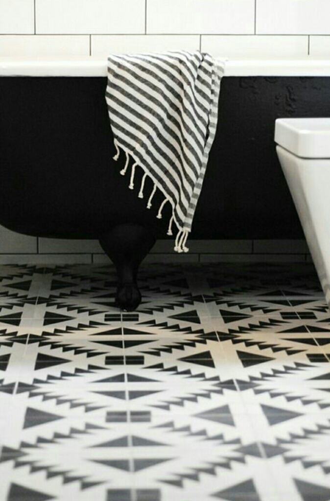 ENJOY: BAÑOS CON ESTRELLA